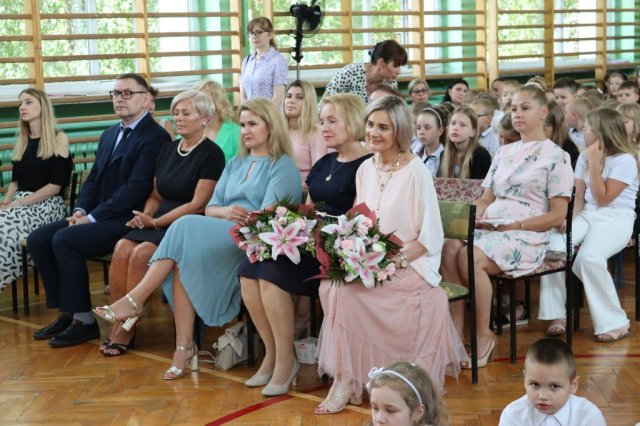 b_1024_768_0_00_images_2022_2023_Zakonczenie_347645370_727421865852431_3883970185750247492_n